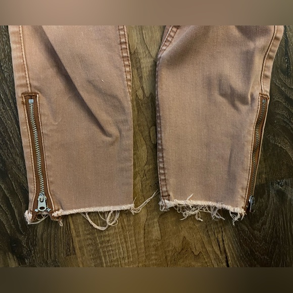 Abercrombie & Fitch Ankle Jeans - Picture 4 of 5